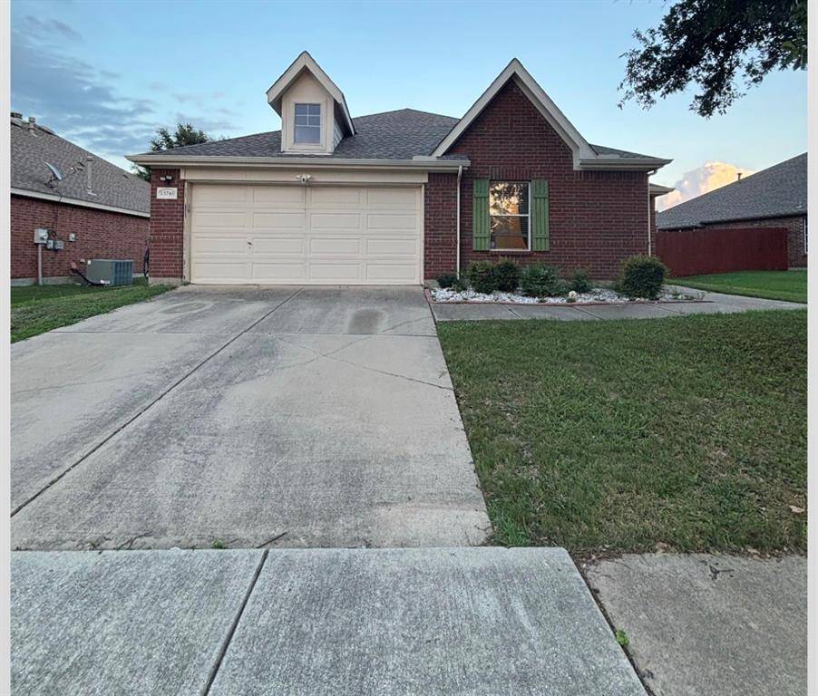 13740 Village Vista Drive, Fort Worth, TX 76052