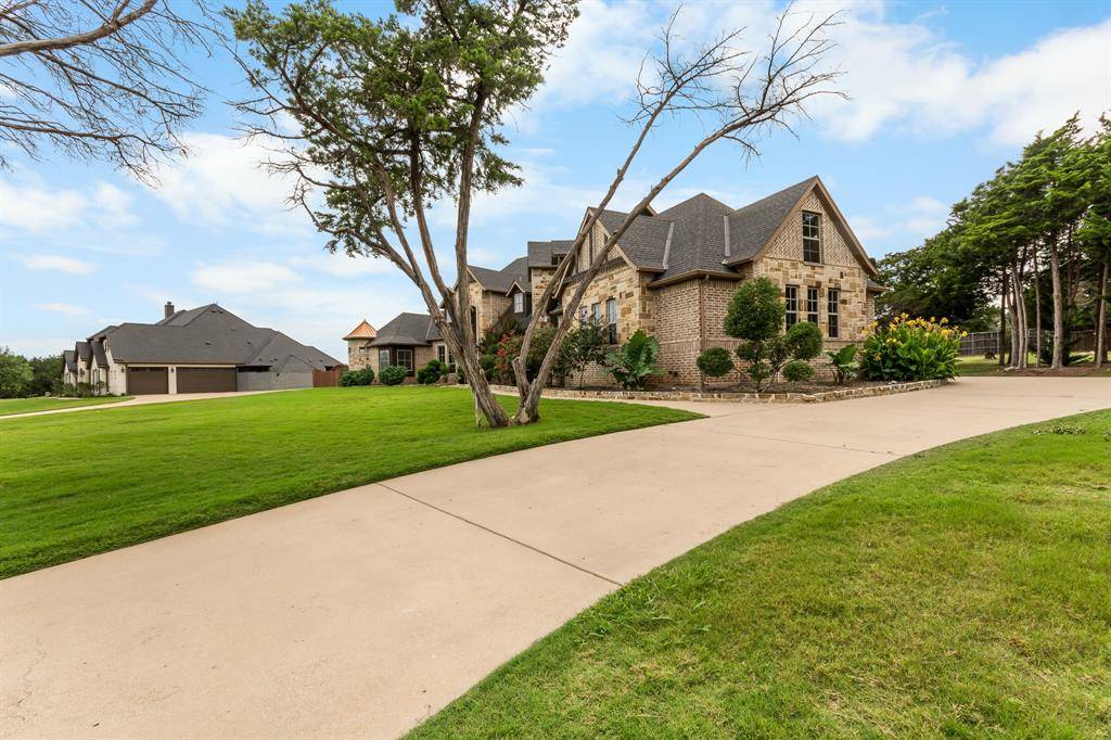 2951 American Sparrow Drive, Midlothian, TX 76065