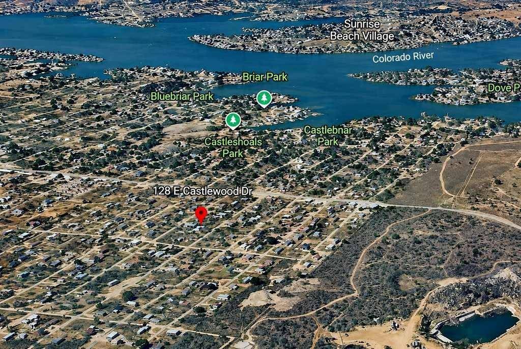 128 E Castlewood Drive, Marble Falls, TX 78654