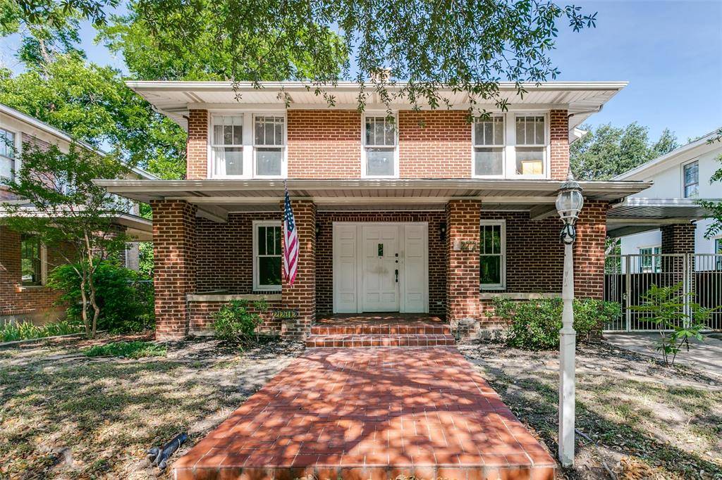 2212 Lipscomb Street, Fort Worth, TX 76110