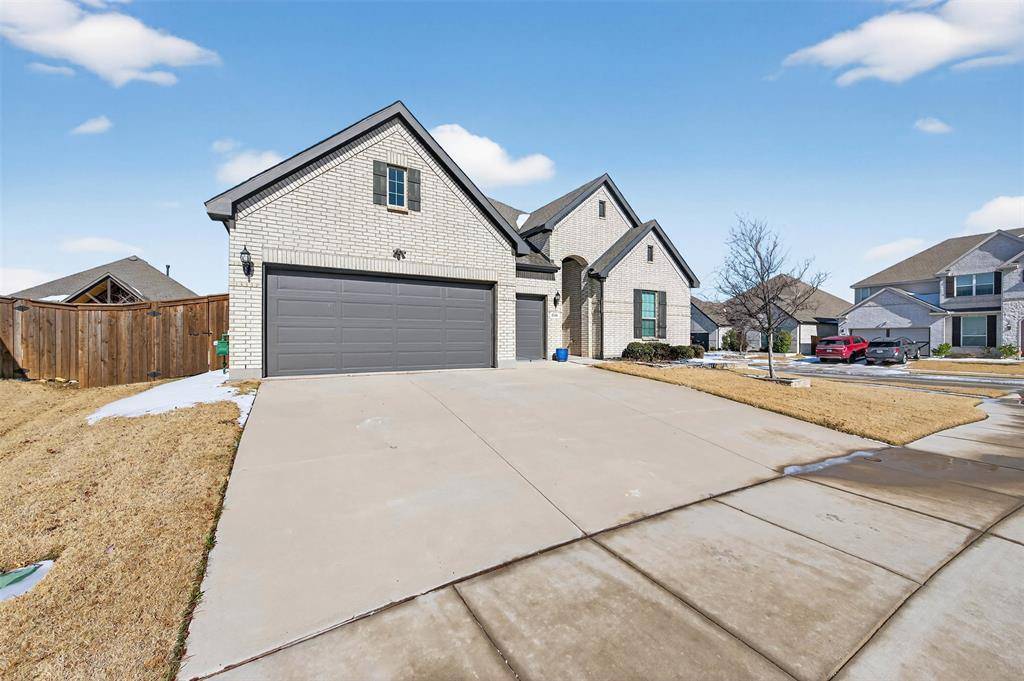 1700 Hamlet Drive, Fort Worth, TX 76052