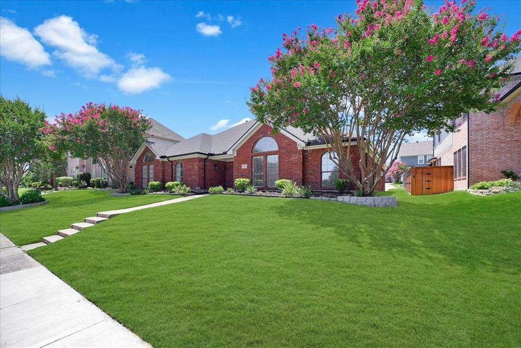 2012 Usa Drive, Plano, TX 75025