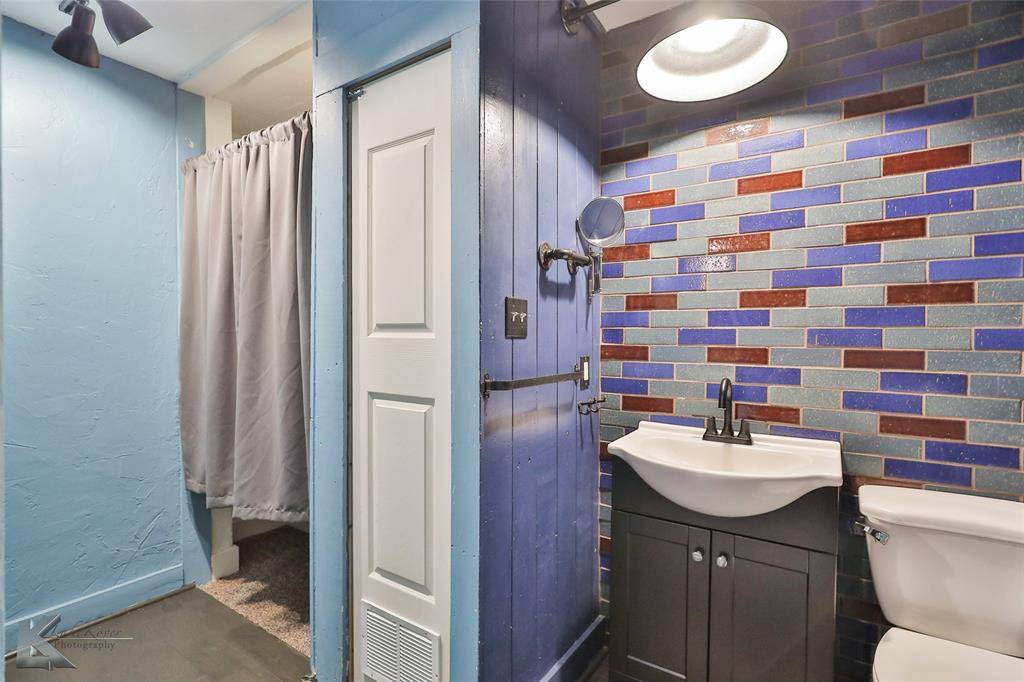 609 Sunset Drive, Clyde, TX 79510