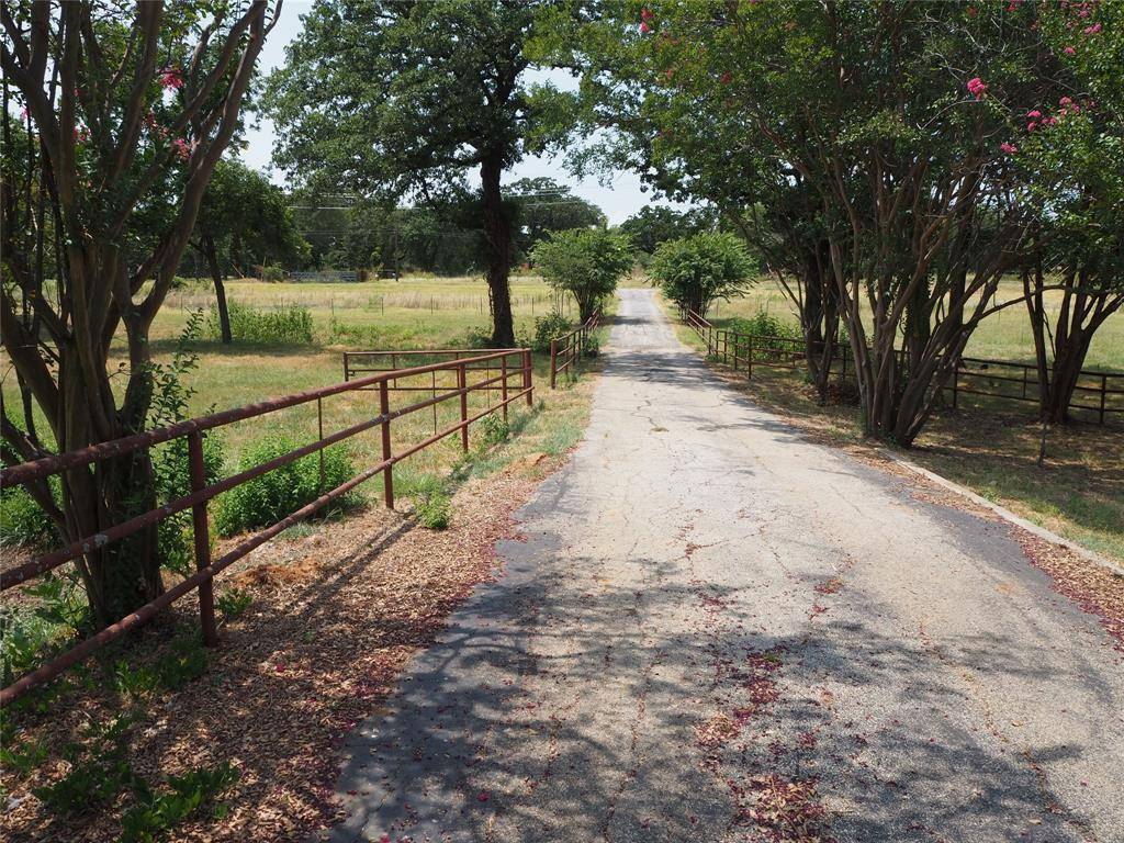 7118 FM 2931, Aubrey, TX 76227