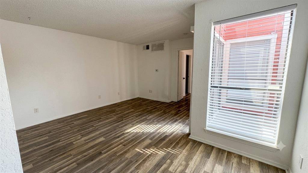 9811 Walnut Street #F201, Dallas, TX 75243