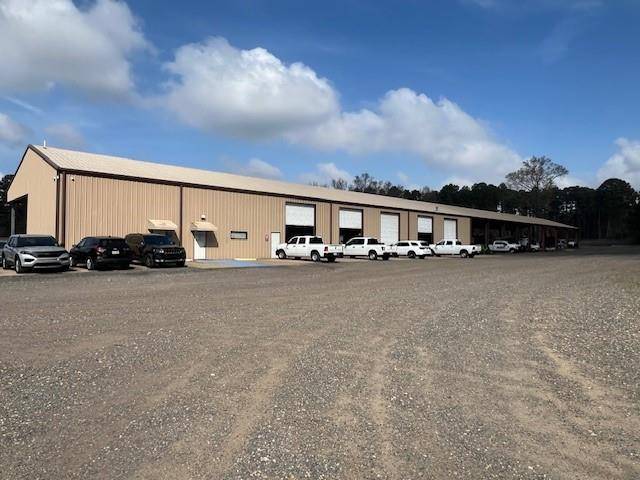 4910 N Market Street, Shreveport, LA 71107