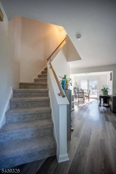 132 Longacre Ct, Hillsborough Twp., NJ 08844