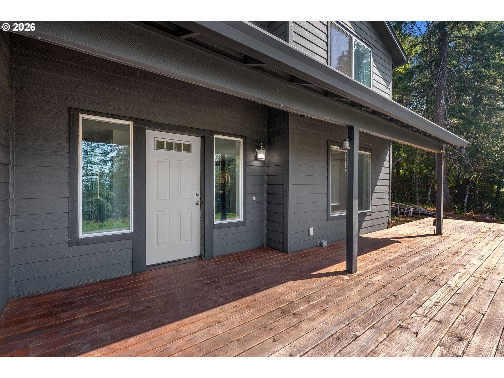232 LYONS RD, White Salmon, WA 98672