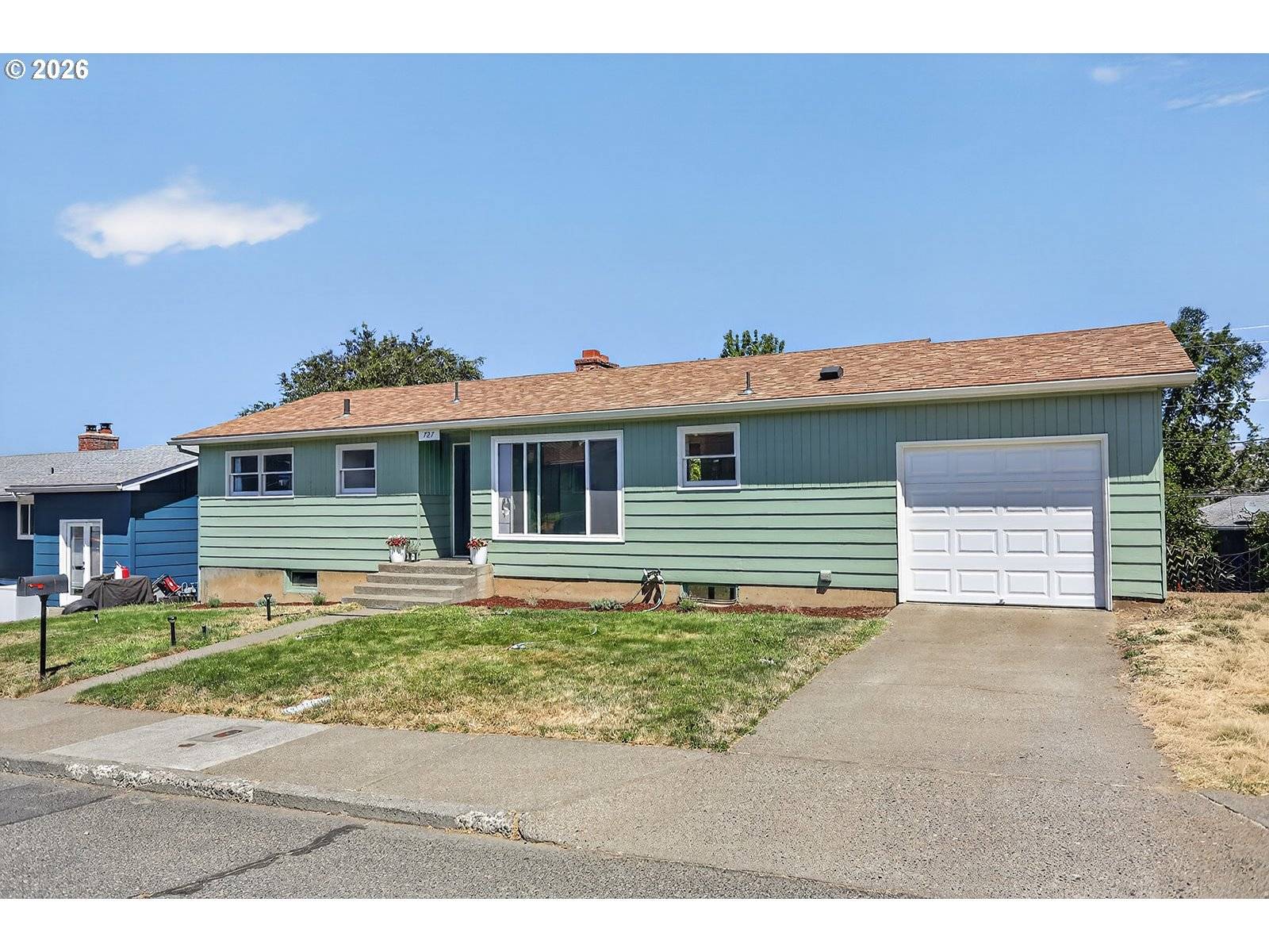 727 E 19TH ST, The Dalles, OR 97058