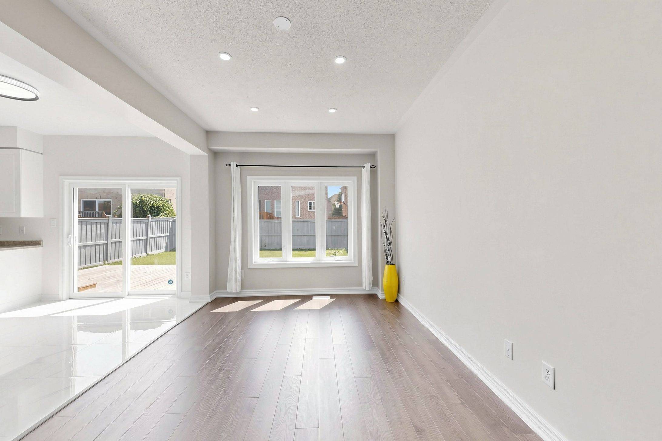 87 River Ridge BLVD, Aurora, ON L4G 7T9