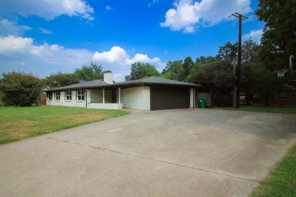 1825 Emery Street, Denton, TX 76201