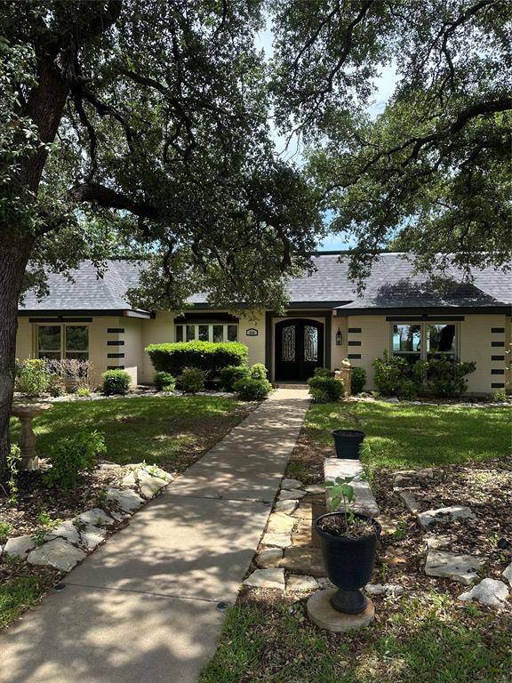 505 High Road, Coleman, TX 76834