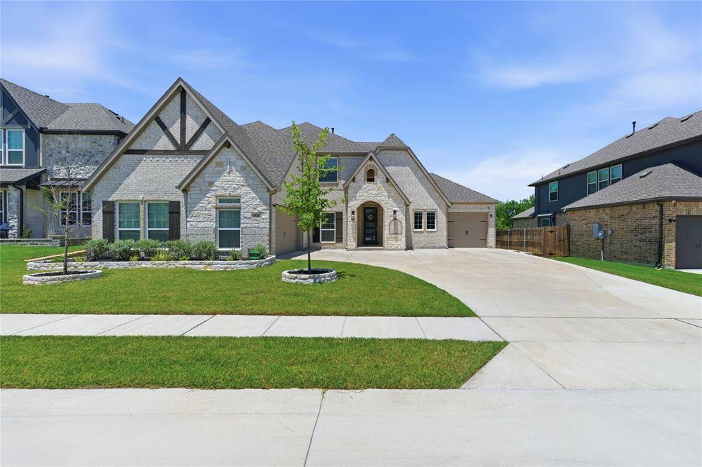 924 Pilatus Lane, Fate, TX 75087