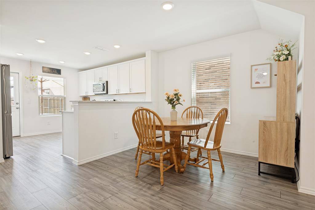 1637 Ackerly Drive, Forney, TX 75126
