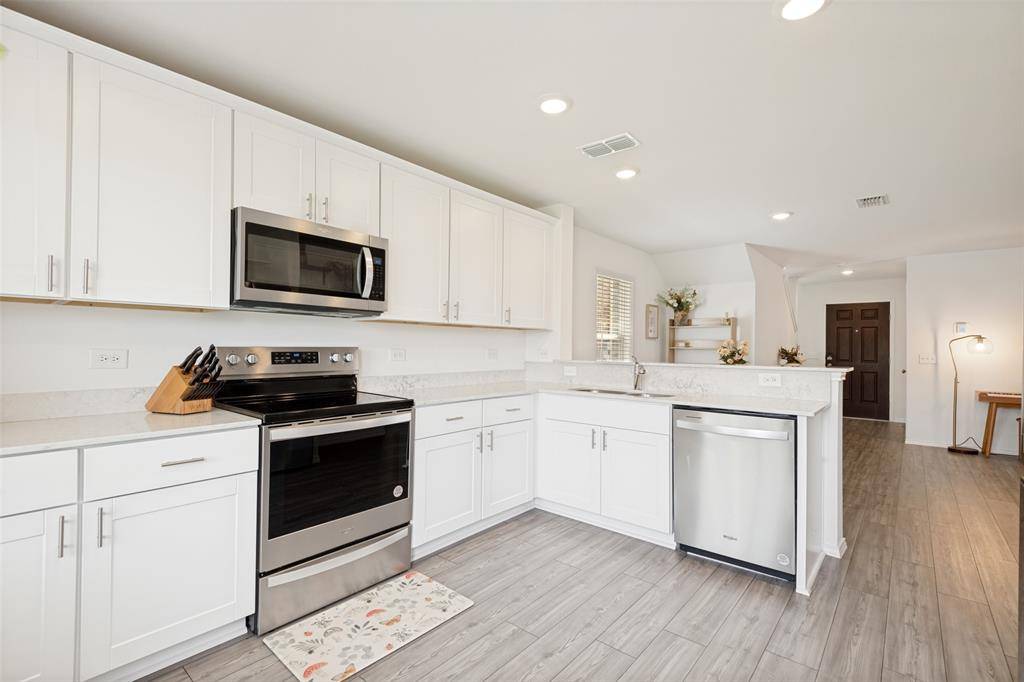 1637 Ackerly Drive, Forney, TX 75126