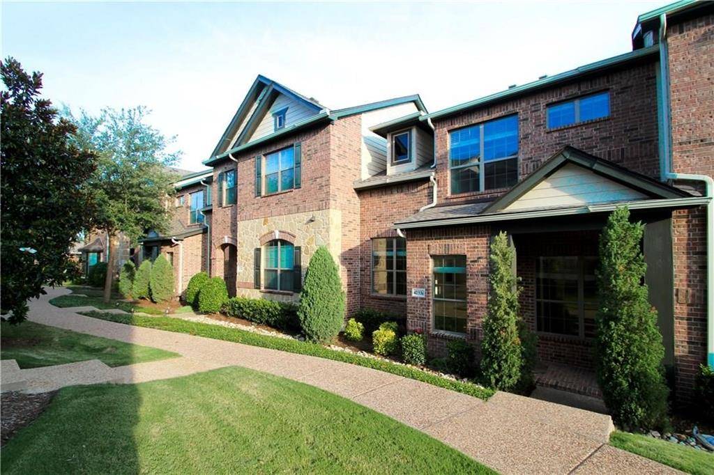 4233 Swan Forest Drive #E, Carrollton, TX 75010