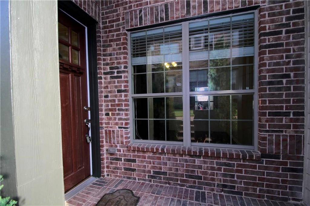 4233 Swan Forest Drive #E, Carrollton, TX 75010