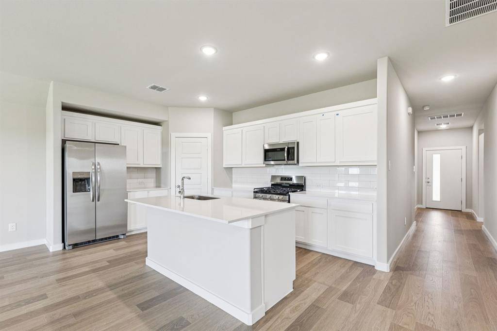 1504 Wild Plum Way, Alvarado, TX 76009