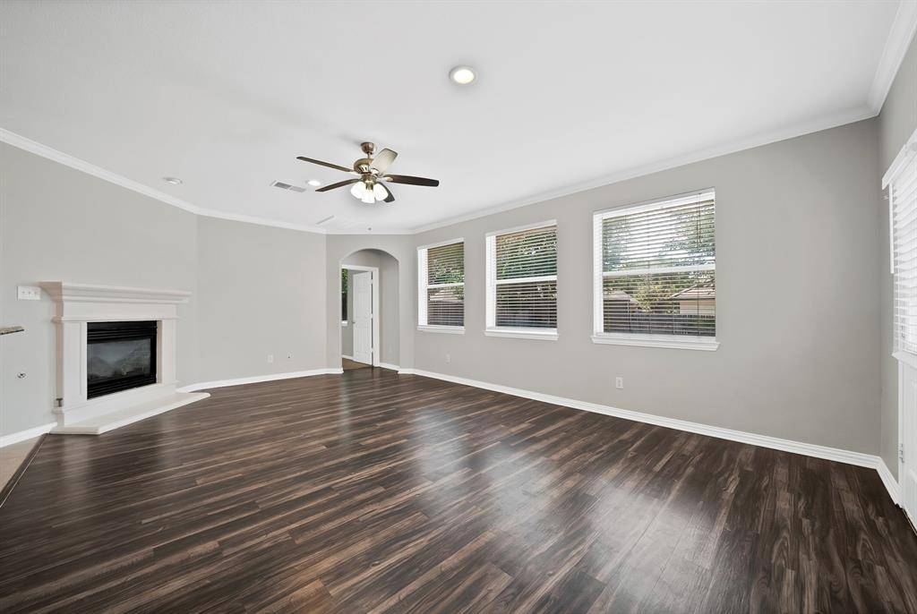 4833 Bridle Path Way, Fort Worth, TX 76244