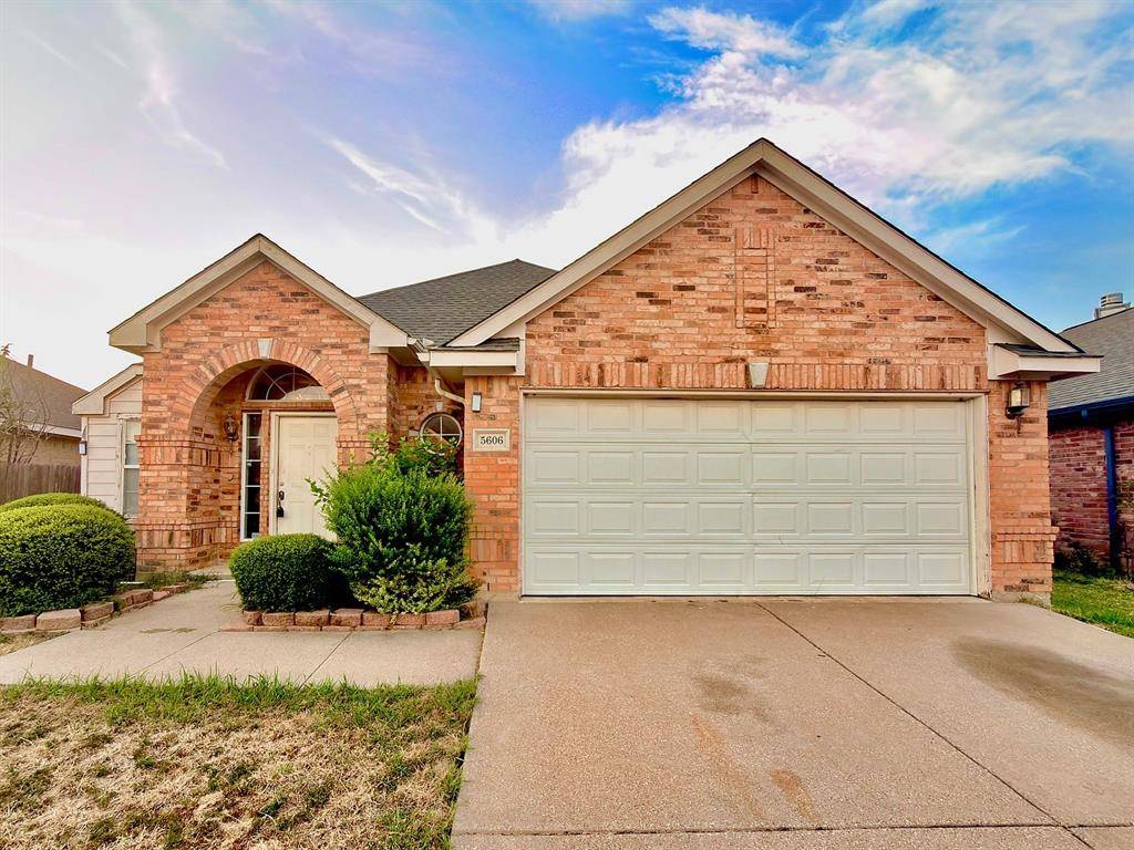 5606 Indian Hill Drive, Arlington, TX 76018