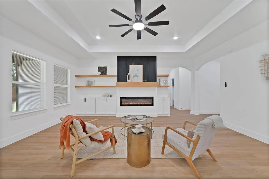 805 Tierney Road, Fort Worth, TX 76112