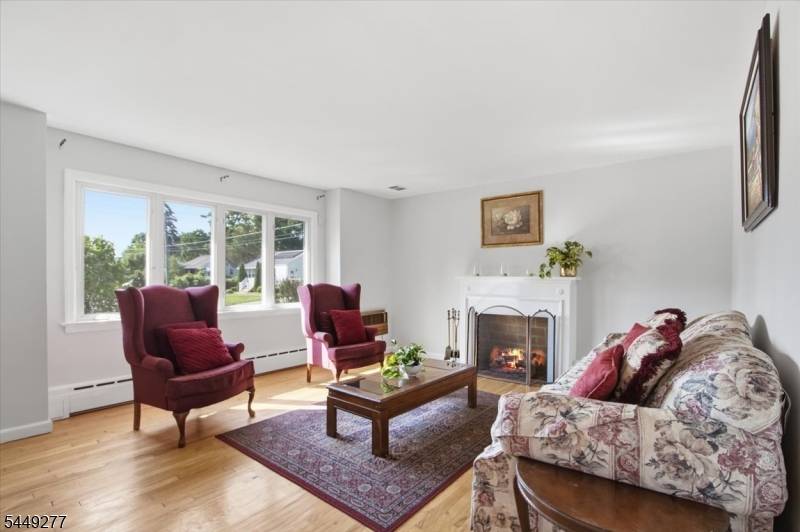 36 Oakland Ave, Franklin Twp., NJ 08873