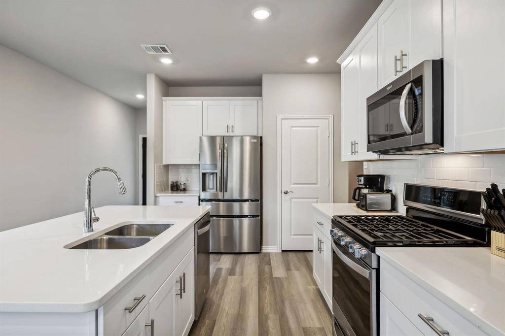 4014 Murvaul Drive, Farmersville, TX 75442