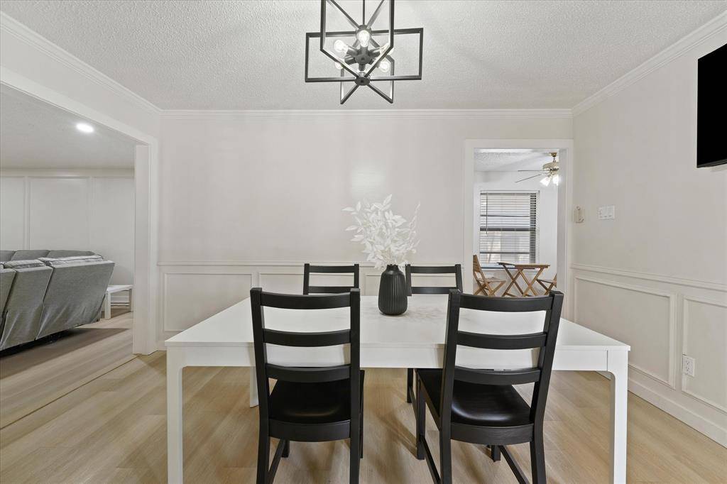 4609 Rockland Drive, Arlington, TX 76016