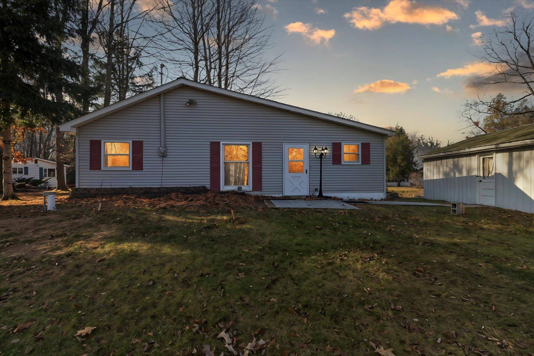 6364 Joanne ST, Garfield Twp, MI 48632
