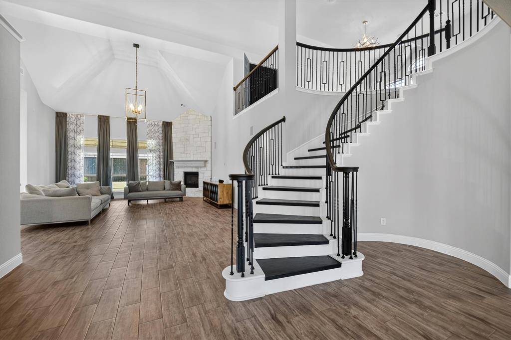 560 Featherstone Lane, Prosper, TX 75078
