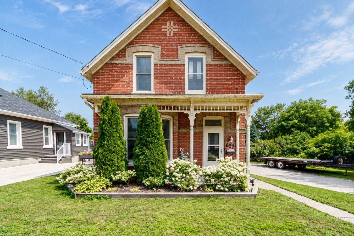 627 Saint Marie ST, Collingwood, ON L9Y 3L4