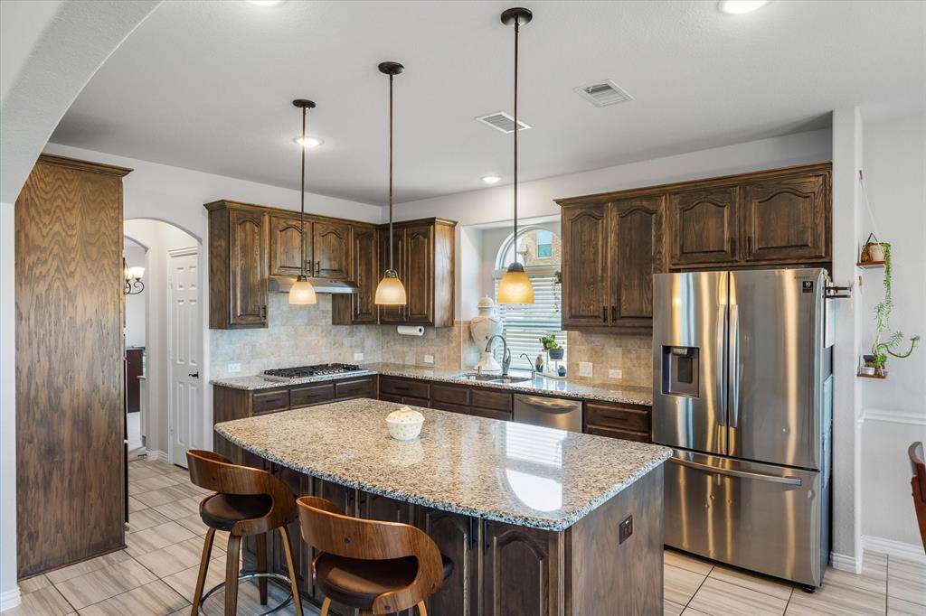 417 Bastrop Road, Forney, TX 75126