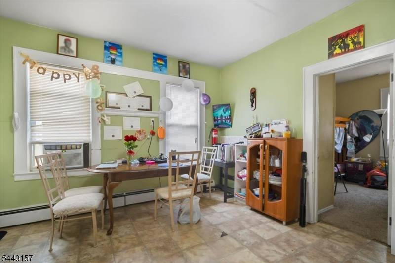 9 Morris Ave, Garfield City, NJ 07026