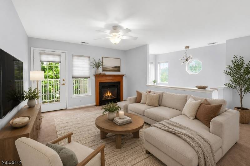 221 Old Farm Dr, Allamuchy Twp., NJ 07838