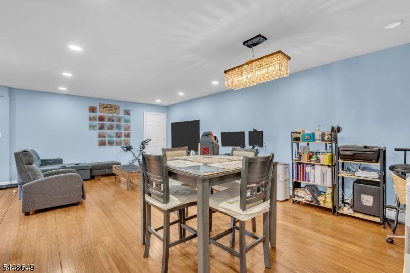 527 Andria Ave #223, Hillsborough Twp., NJ 08844
