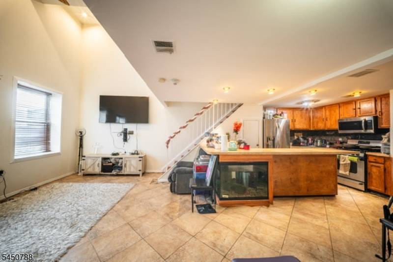 16 Jacques Street #21, Elizabeth City, NJ 07201