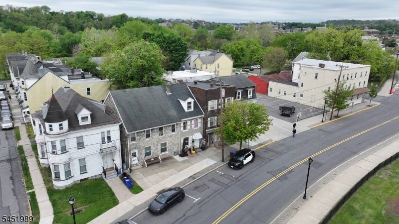 226 S Main St, Phillipsburg Town, NJ 08865