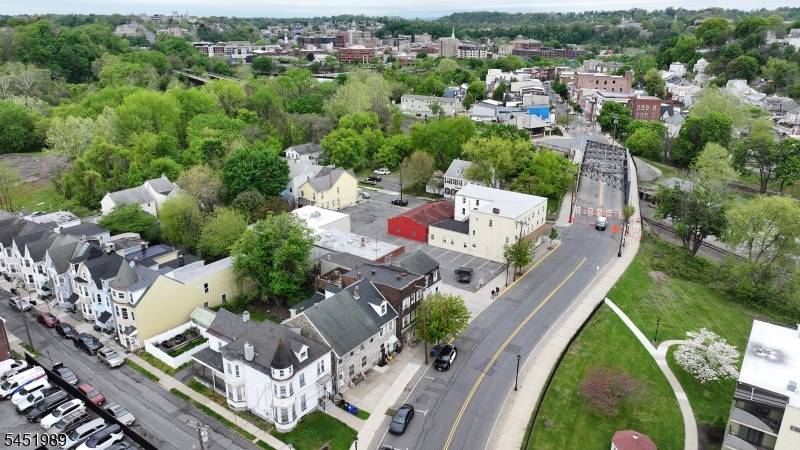 226 S Main St, Phillipsburg Town, NJ 08865