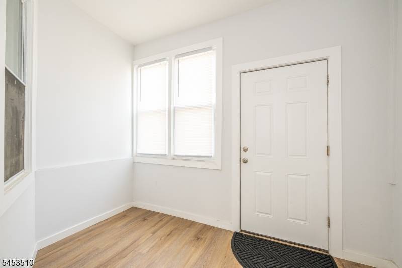 484 Prospect St, East Orange City, NJ 07017