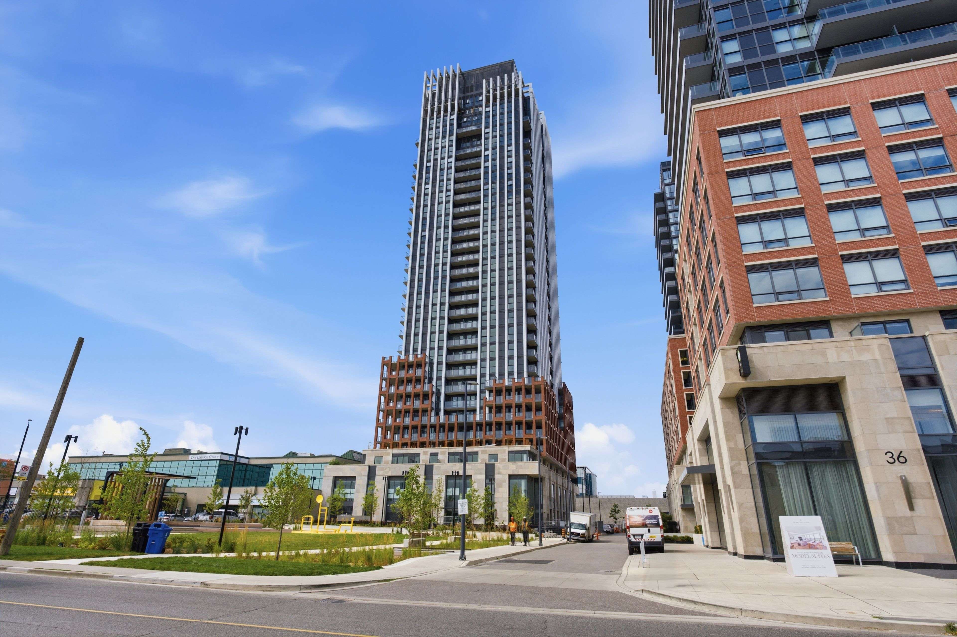 25 Frederick Todd WAY #1004, Toronto C11, ON M4G 0C9