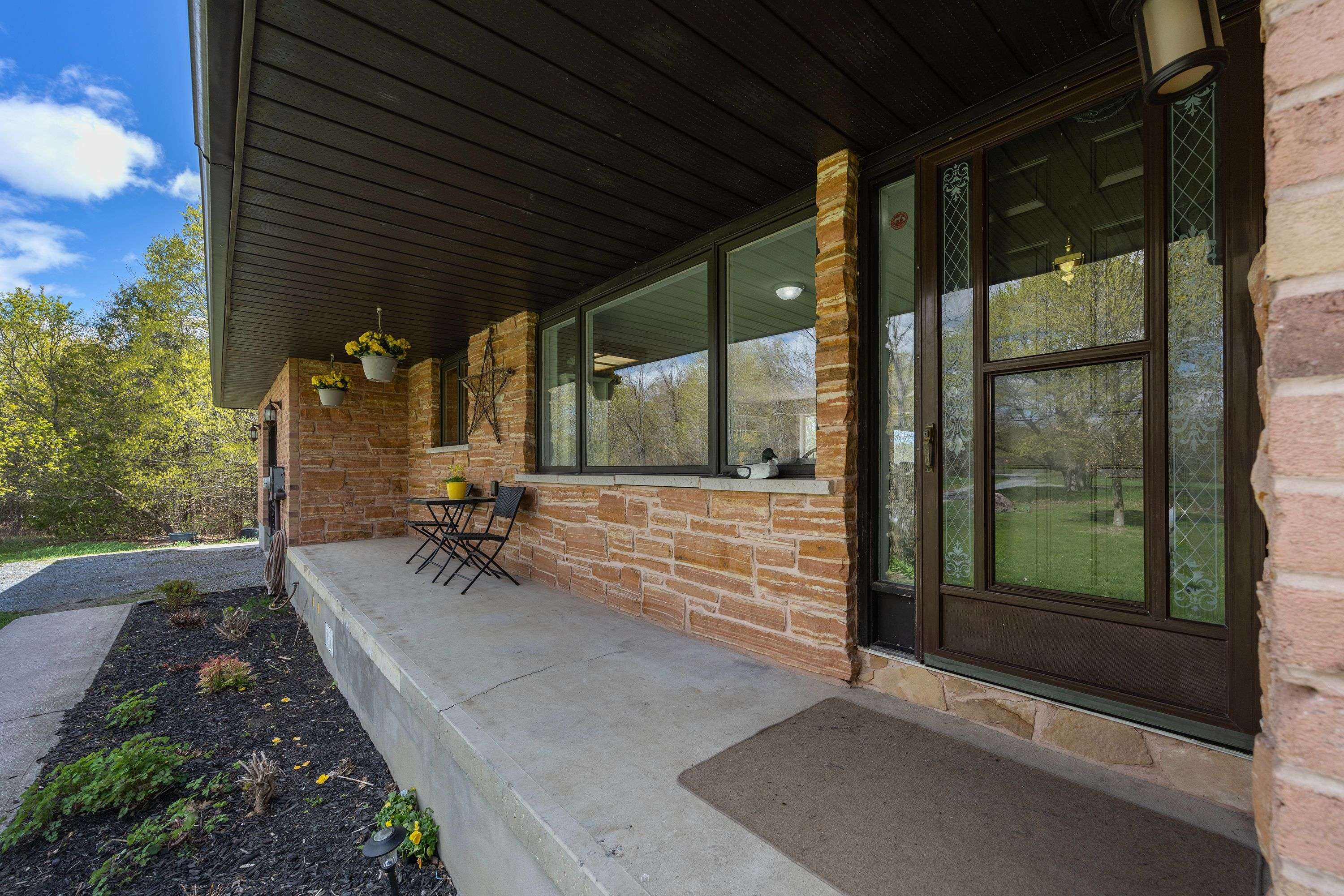 4834 Battersea RD, Frontenac, ON K0H 1H0