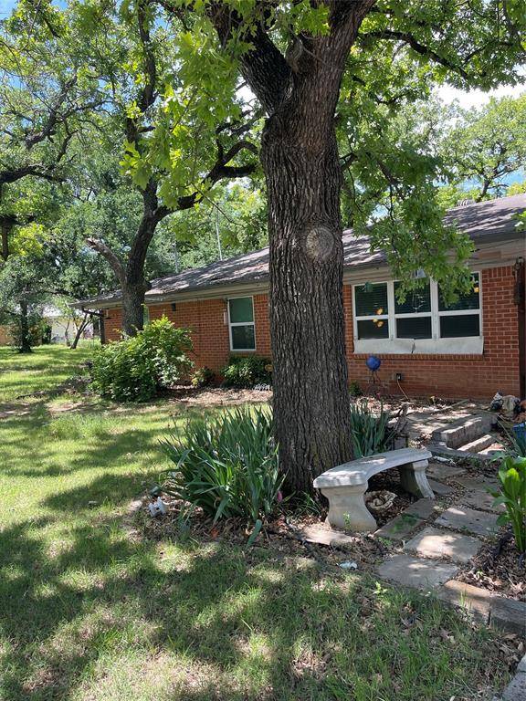 1005 Gary Street, Bridgeport, TX 76426