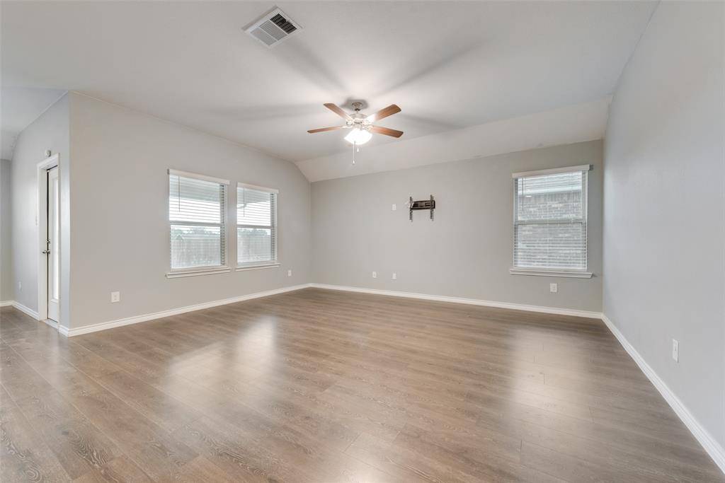 1501 Hidden Bluff Crossing, Princeton, TX 75407