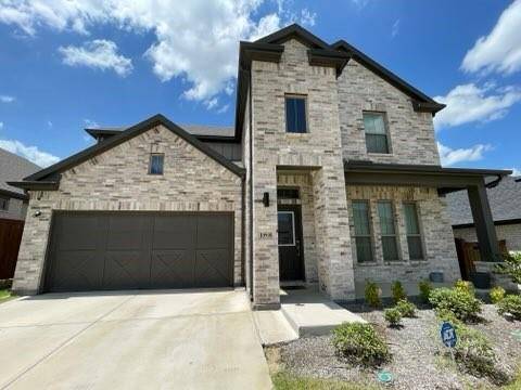 10508 Landry Bluff Lane, Fort Worth, TX 76126