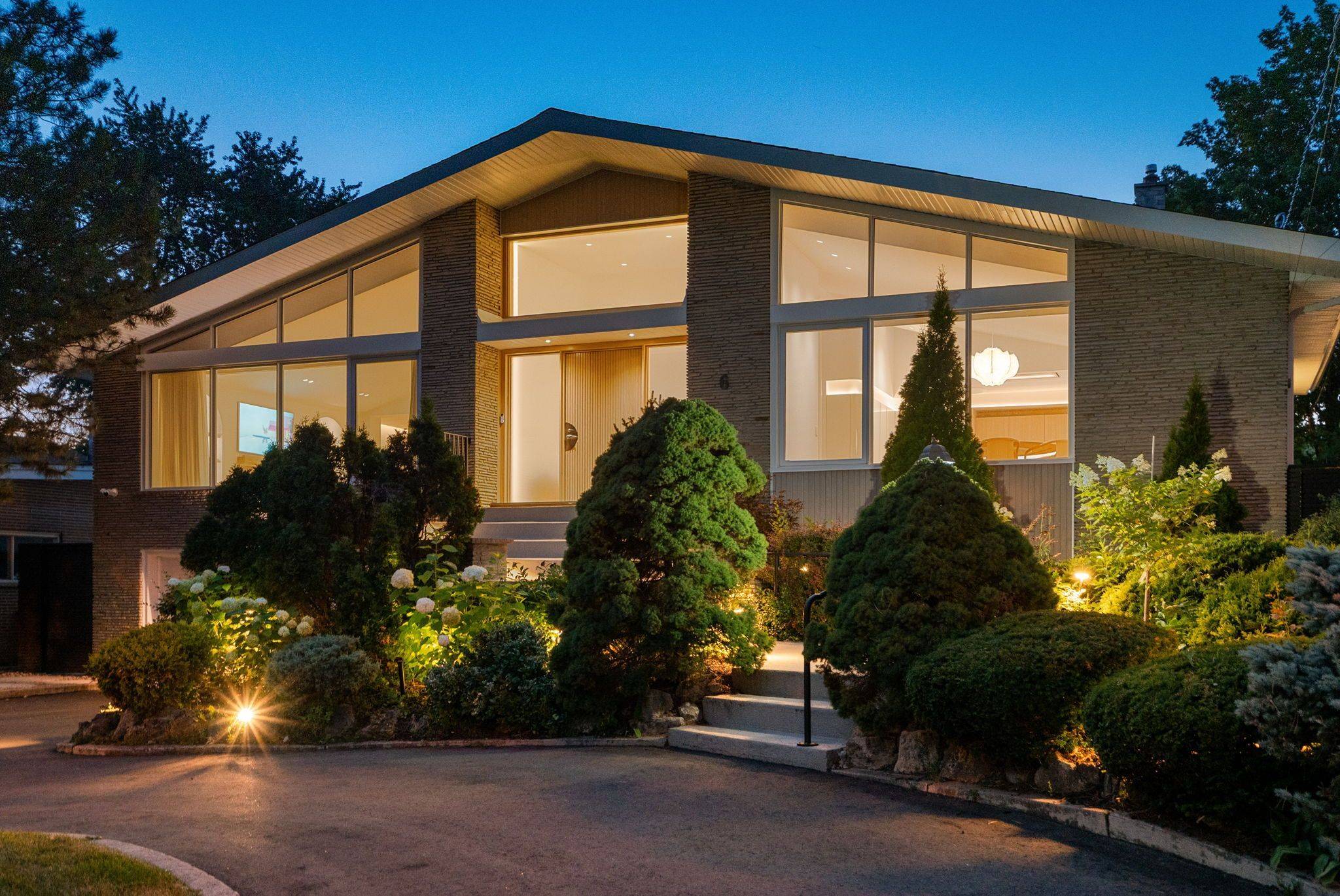 6 Denmark CRES, Toronto C07, ON M2R 1J4
