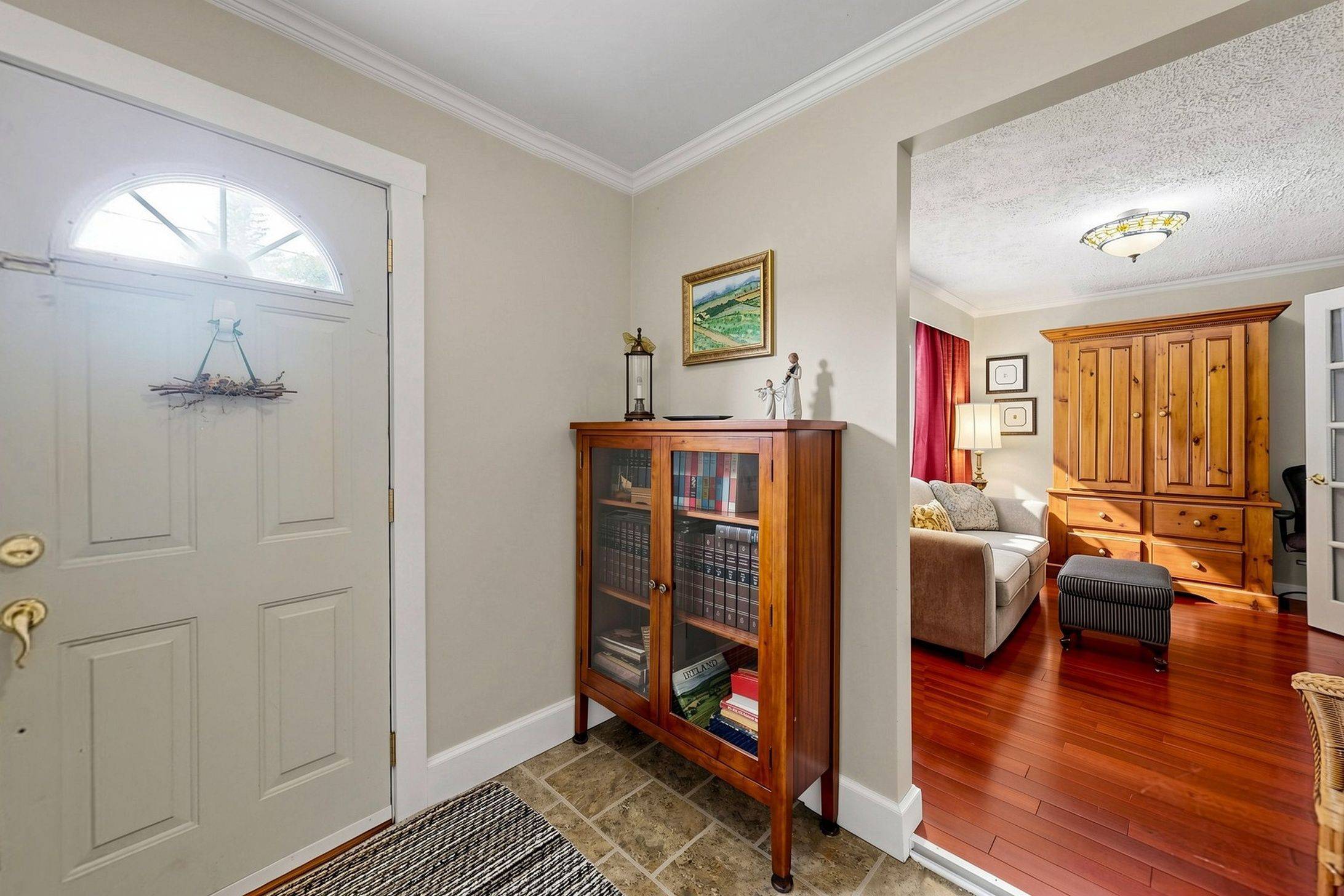 21043 Dalton RD, Georgina, ON L0E 1L0