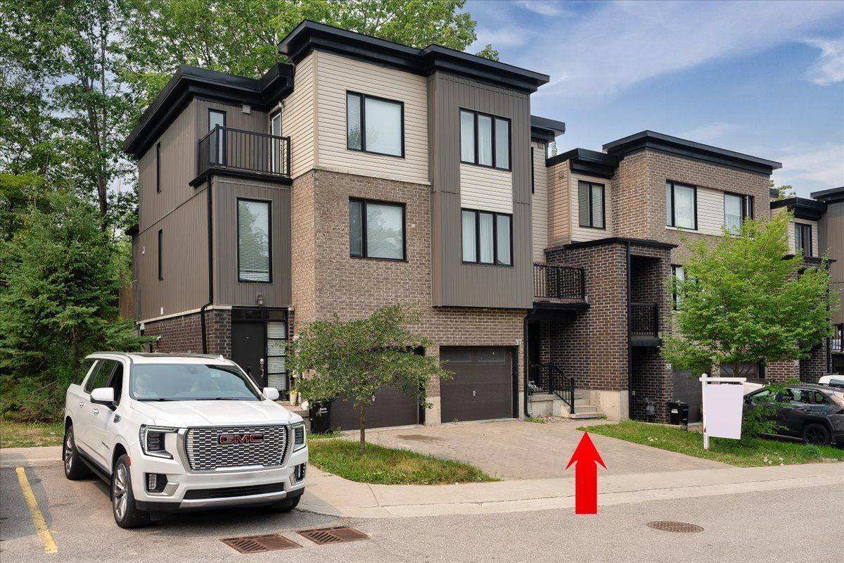 199 Ardagh RD #37, Barrie, ON L4N 0L1