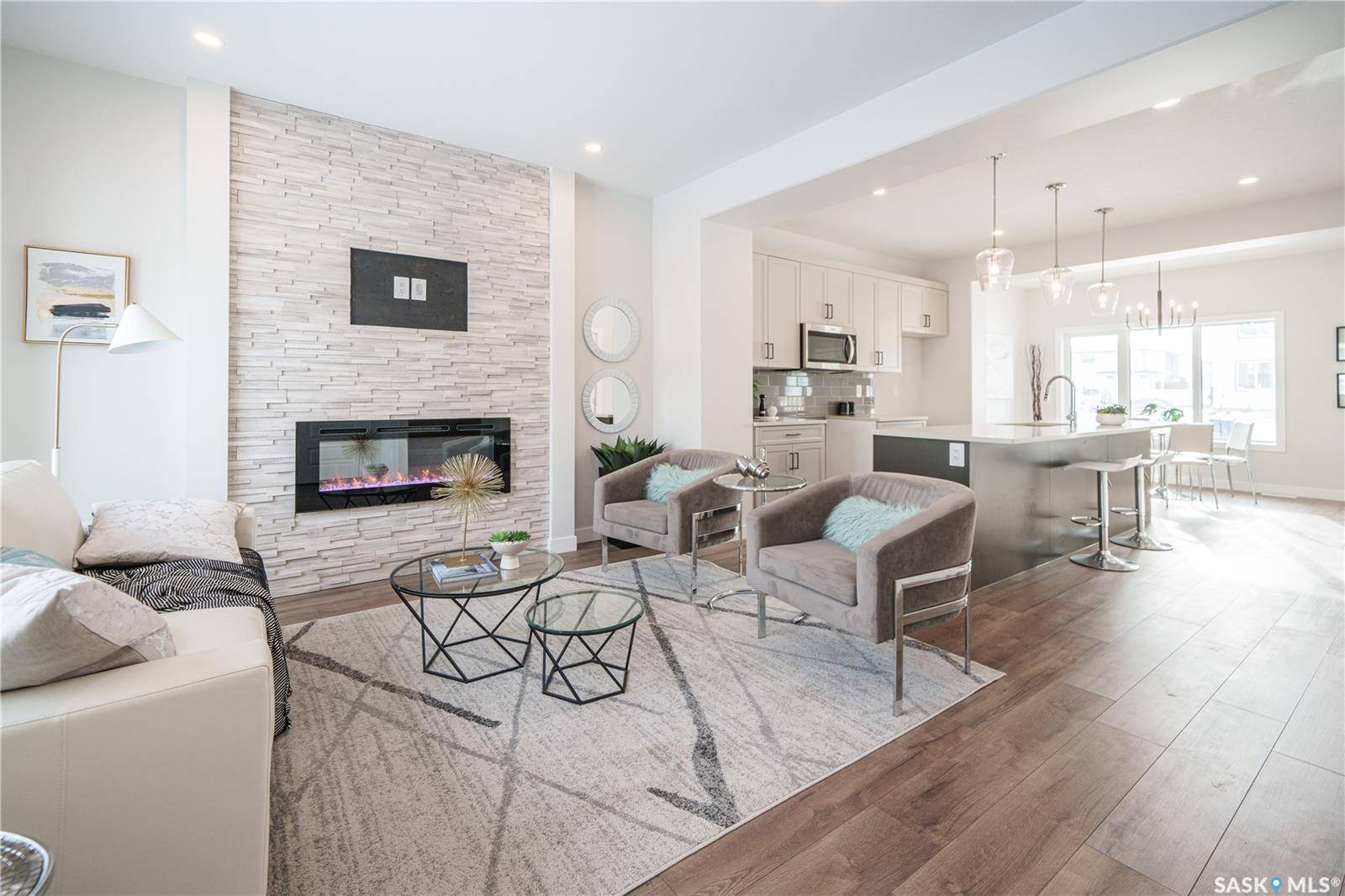 2972 Green Turtle ROAD, Regina, SK S4V 4G4
