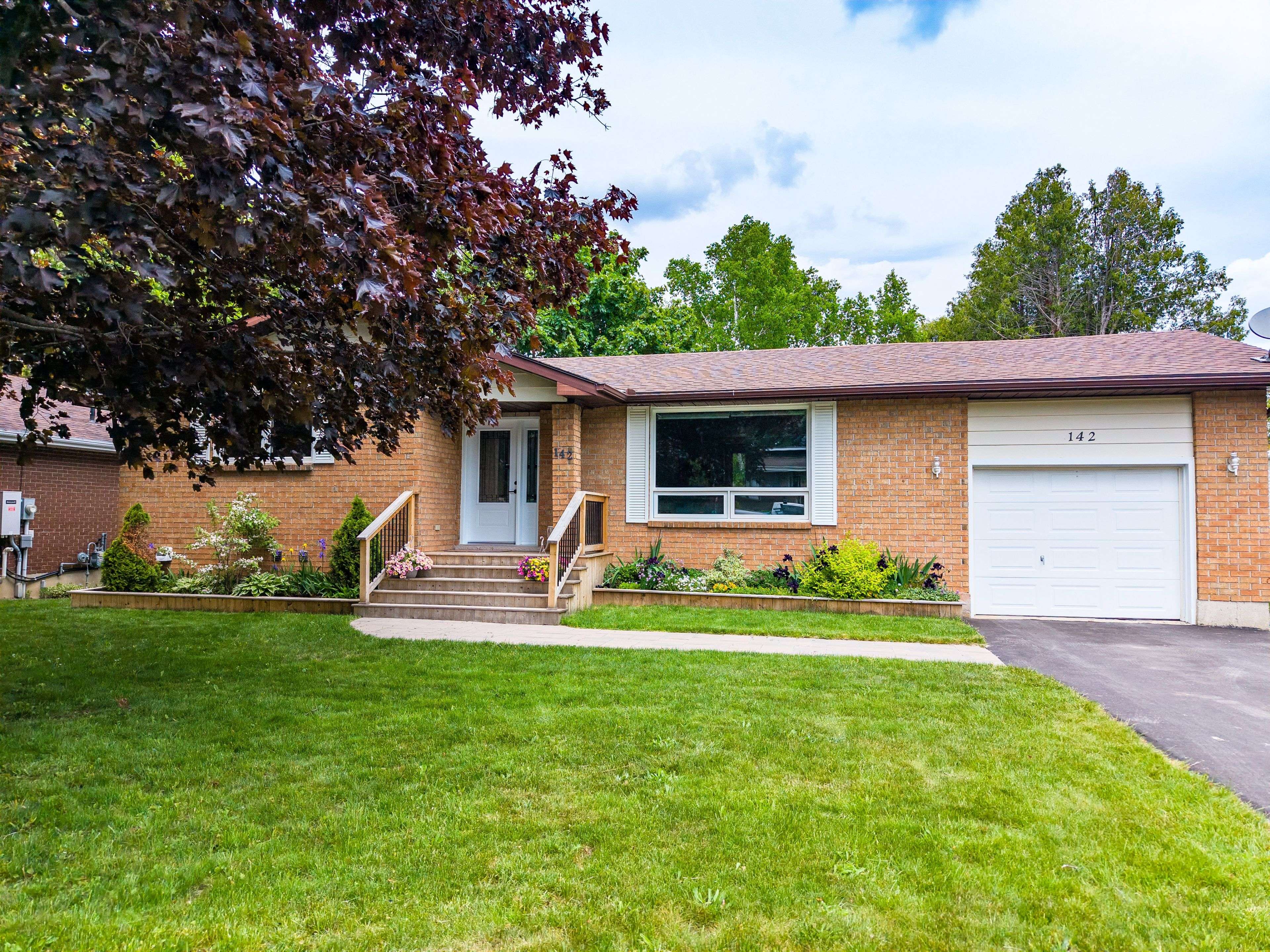 142 Arthur ST E, Blue Mountains, ON N0H 2P0