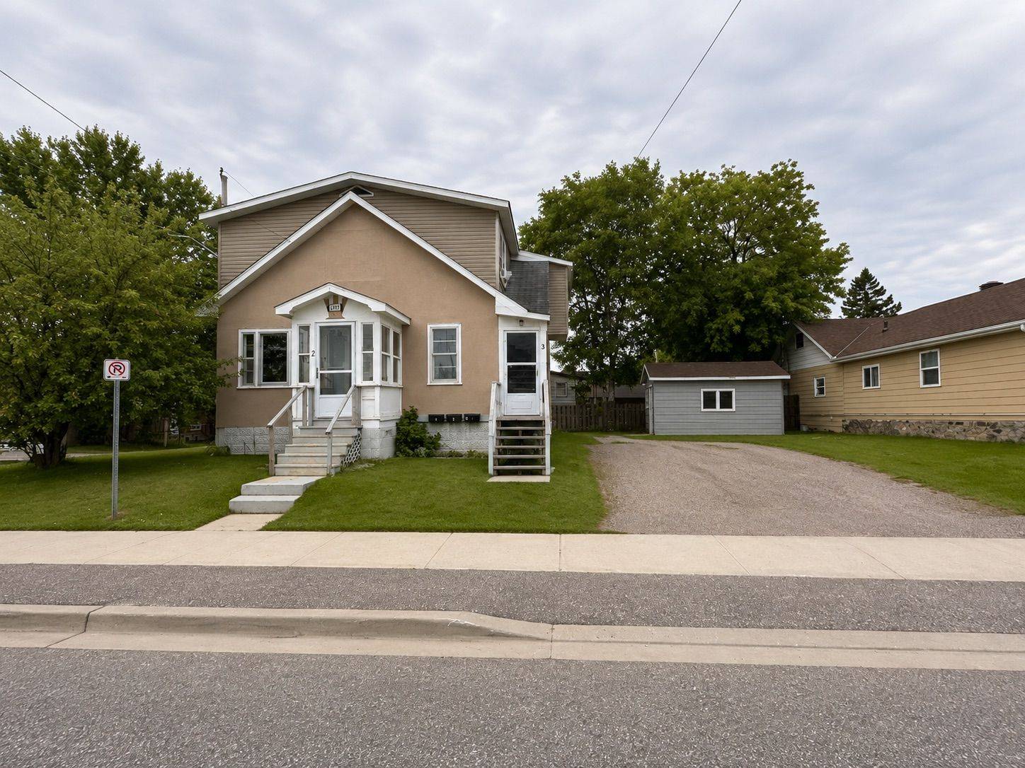 1497 Ferguson ST, North Bay, ON P1B 1Y8